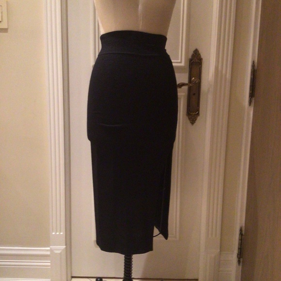 Wilfred Free size xxs stretch black skirt - Picture 1 of 2